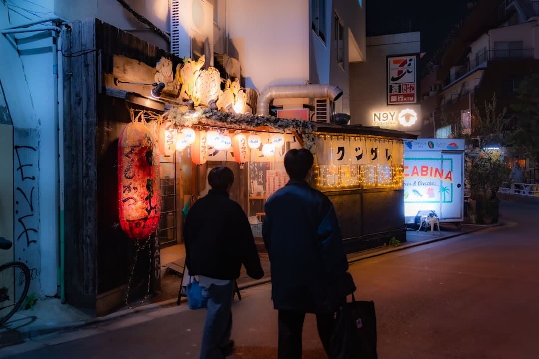 三甲医生回应易烊千玺刮痧高烧 刮痧后洗澡需谨慎